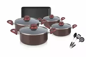 "12 PC COOKWARE SET 20 cm Casserole with lid 22 cm Casserole with lid 24 cm Casserole with lid 26 cm Casserole with lid 3 pcs Tools Banking Tray(42x28x5cm)"